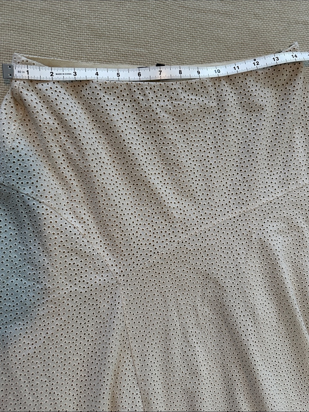 Theory Asymmetrical Cotton Eyelet Skirt Sz 6 Excellent Condition - Picture 9 of 12